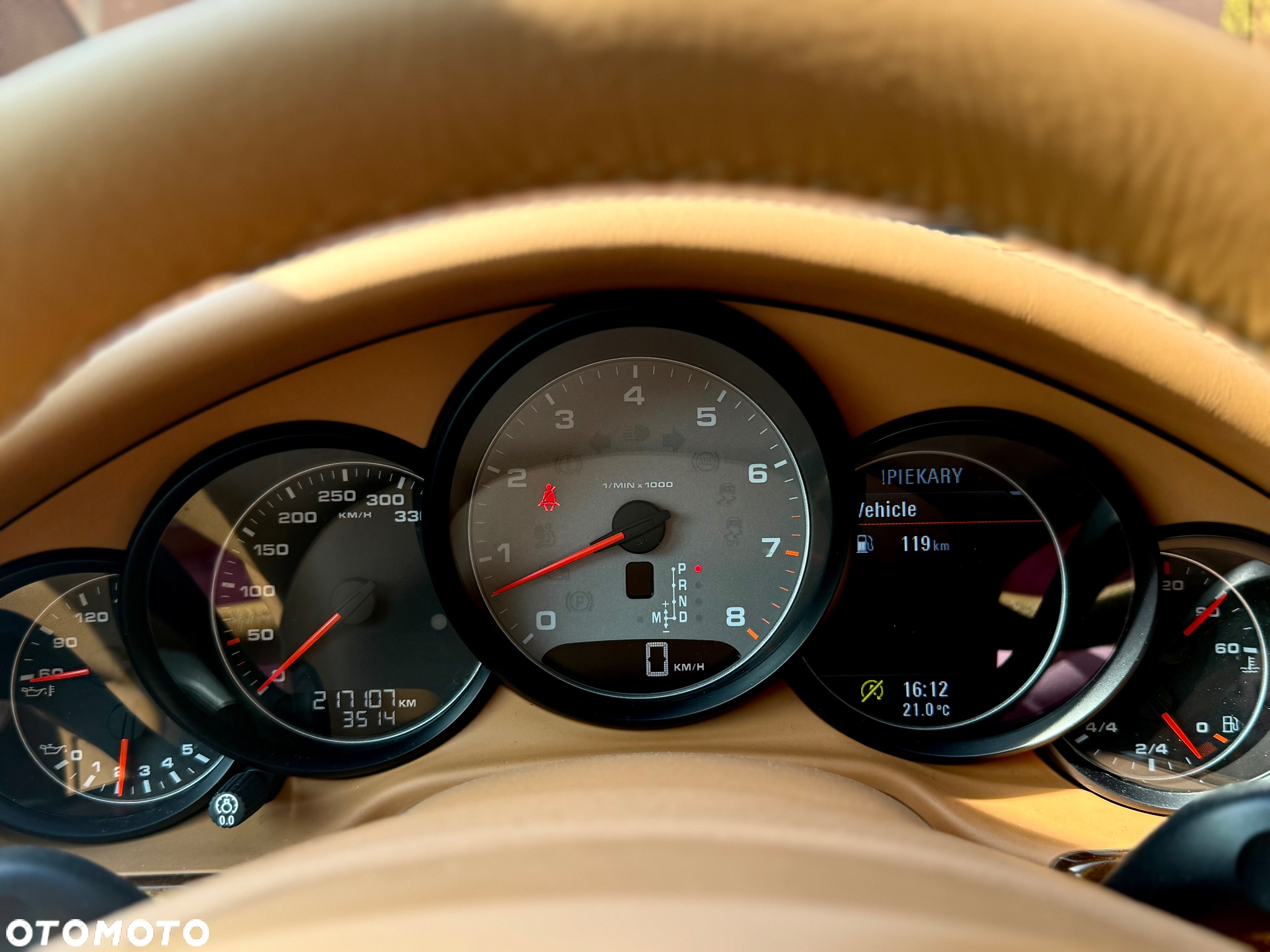 Porsche Panamera 4S - 22