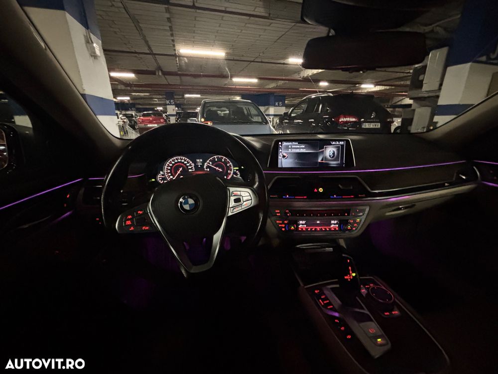 BMW Seria 7 730d xDrive - 3