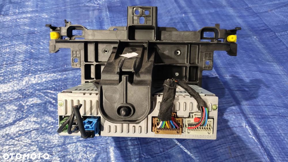 RADIO NAWIGACJA NAVI WYŚWIETLACZ UCHWYT MOCOWANIE 42473838 555343750 OPEL CORSA E - 3