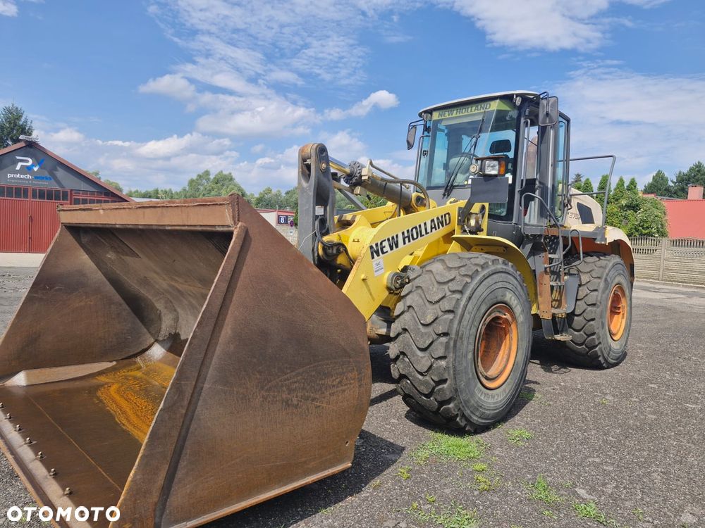 New Holland w270b - 1