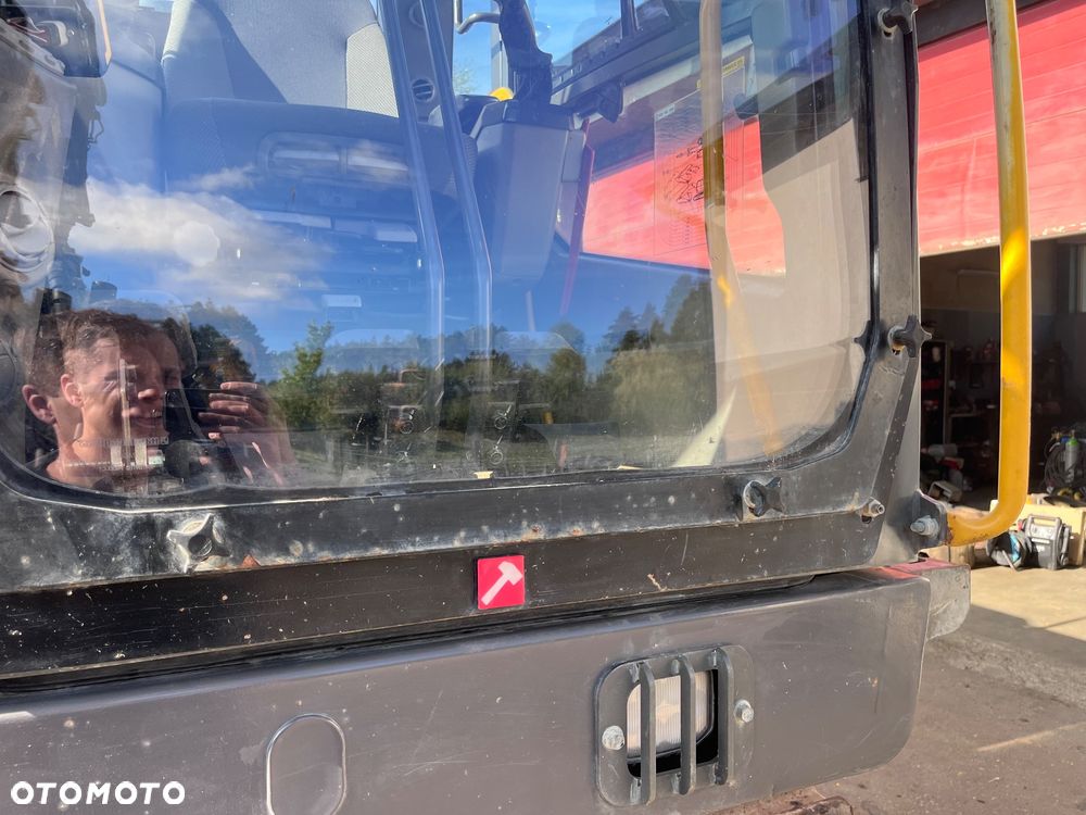 Volvo EC300EL - 25