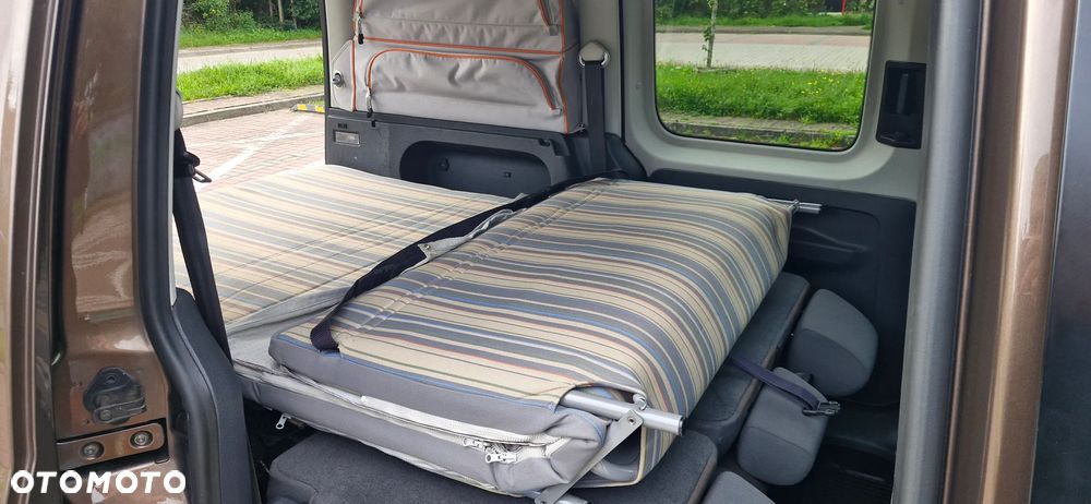 Volkswagen California - 15