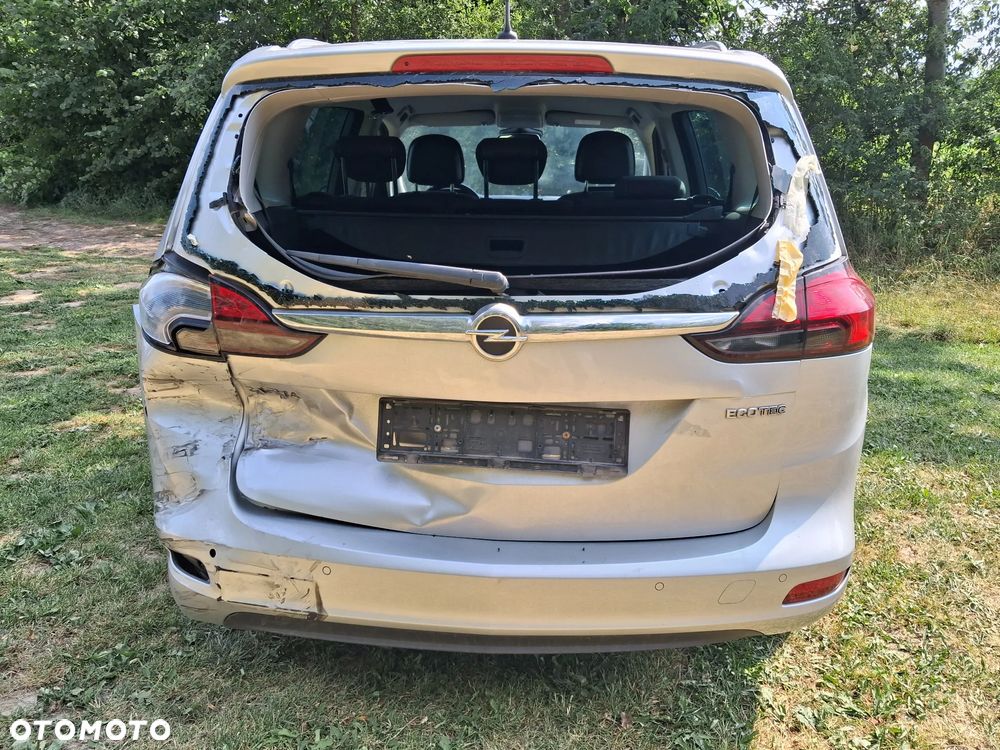 Opel Zafira - 8