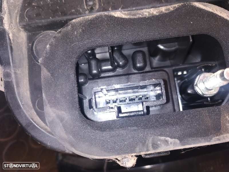 FAROLIM TRASEIRO DIREITO DACIA LOGAN 2016 -265501454R - 3