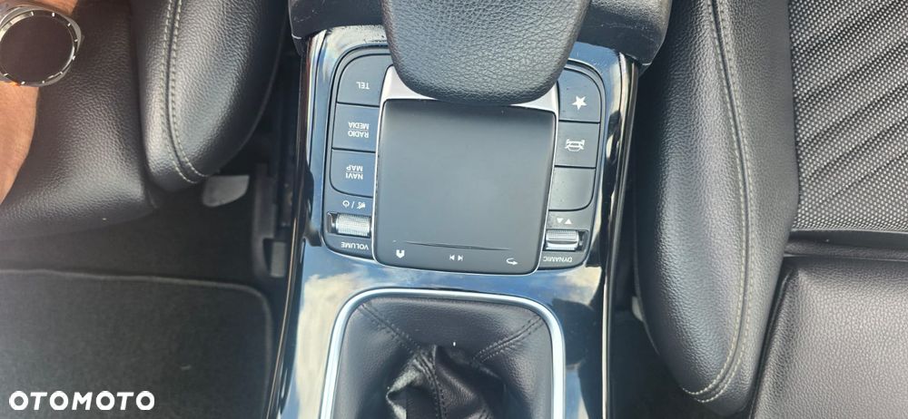 Mercedes-Benz Klasa A 180 Advanced Progressive - 25