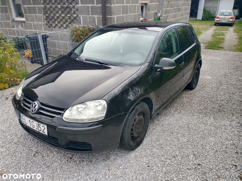 Volkswagen Golf - 1