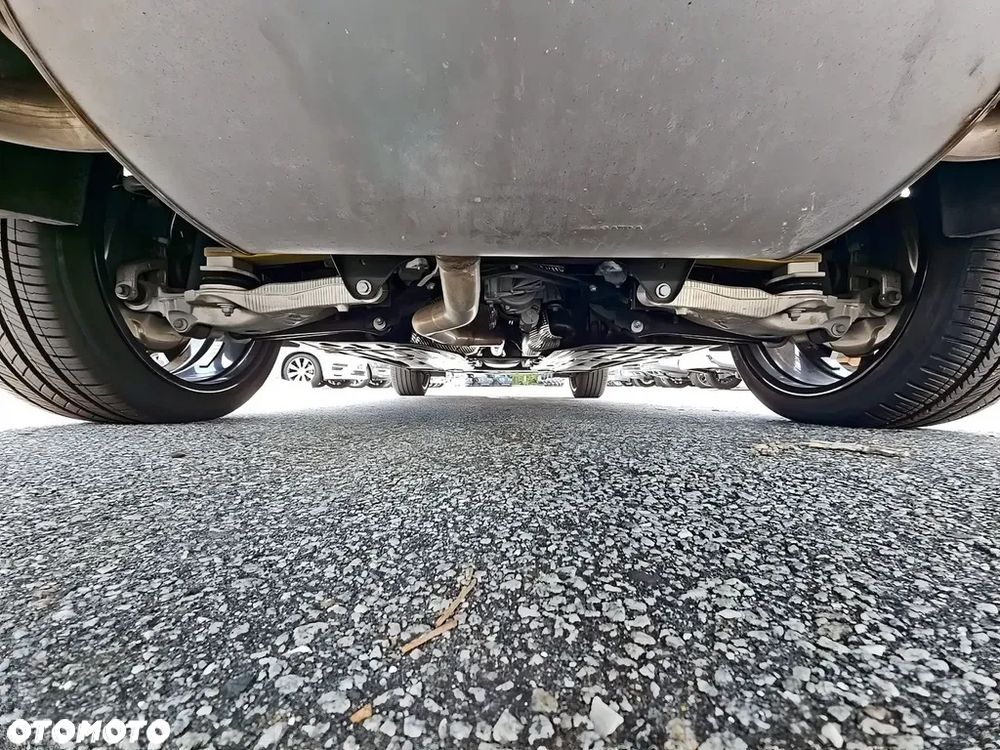 Volvo XC 60 B6 B AWD Geartronic RDesign - 12