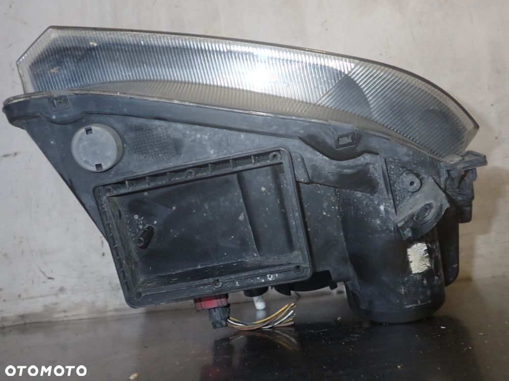 LAMPA LEWA PRZEDNIA OPEL MERIVA A 1.2 93321052 - 10