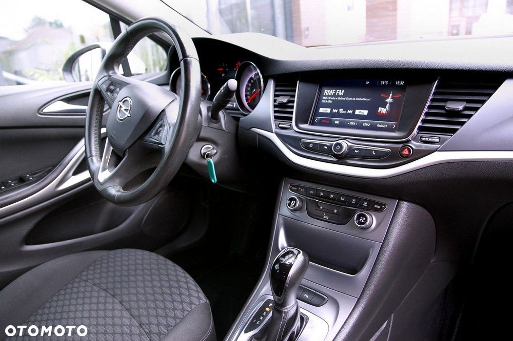 Opel Astra - 12