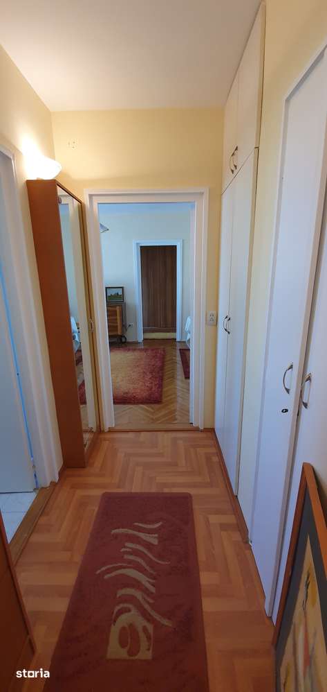 Apartament 2 camere strada Hategului peste drum de Școala Gennerală 1 — fotografia 3