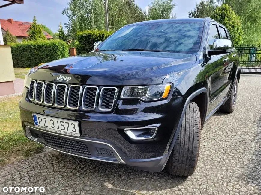 Jeep Grand Cherokee - 1