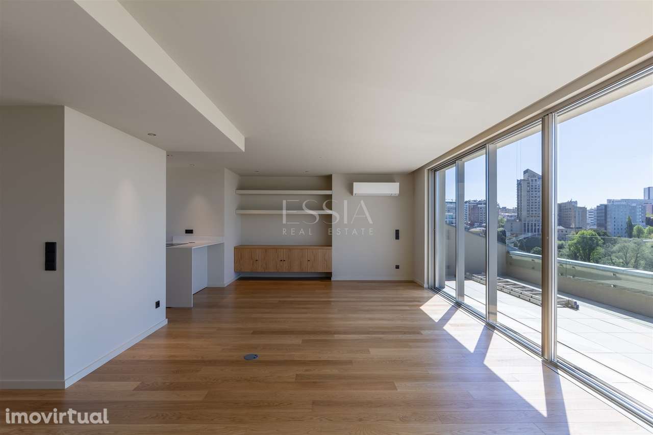 T3 Duplex | 2 Terraços Vista Rio Douro | Av República - Gaia | T3 LYNQ - Grande imagem: 3/26