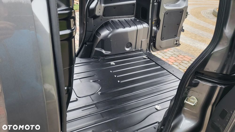 Fiat Fiorino 1.3 d jak nowy salon PL 1 wł fvat 23% - 10