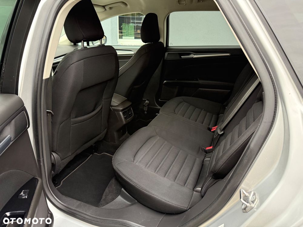 Ford Mondeo 2.0 TDCi Titanium PowerShift - 7