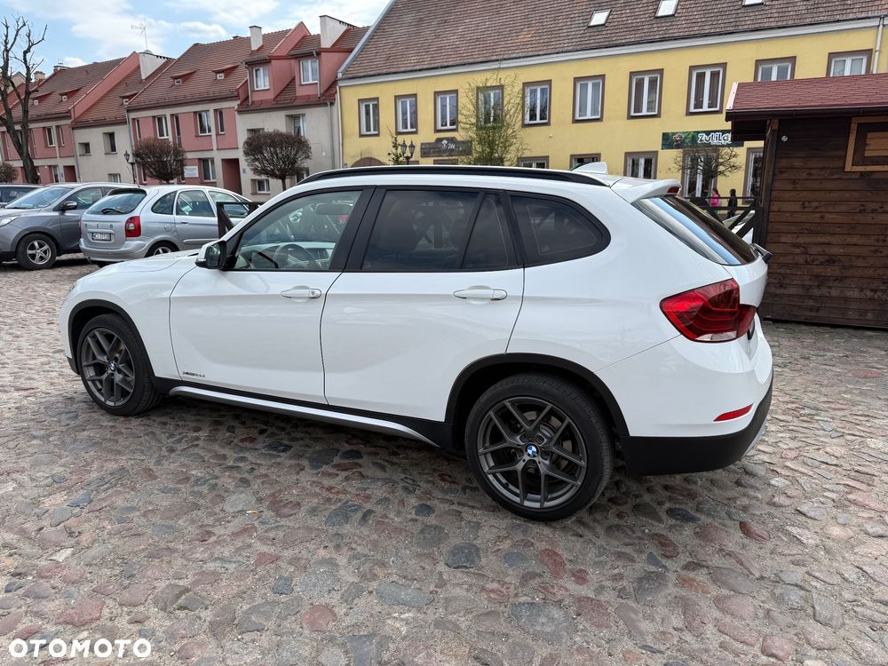 BMW X1 xDrive18d xLine - 5