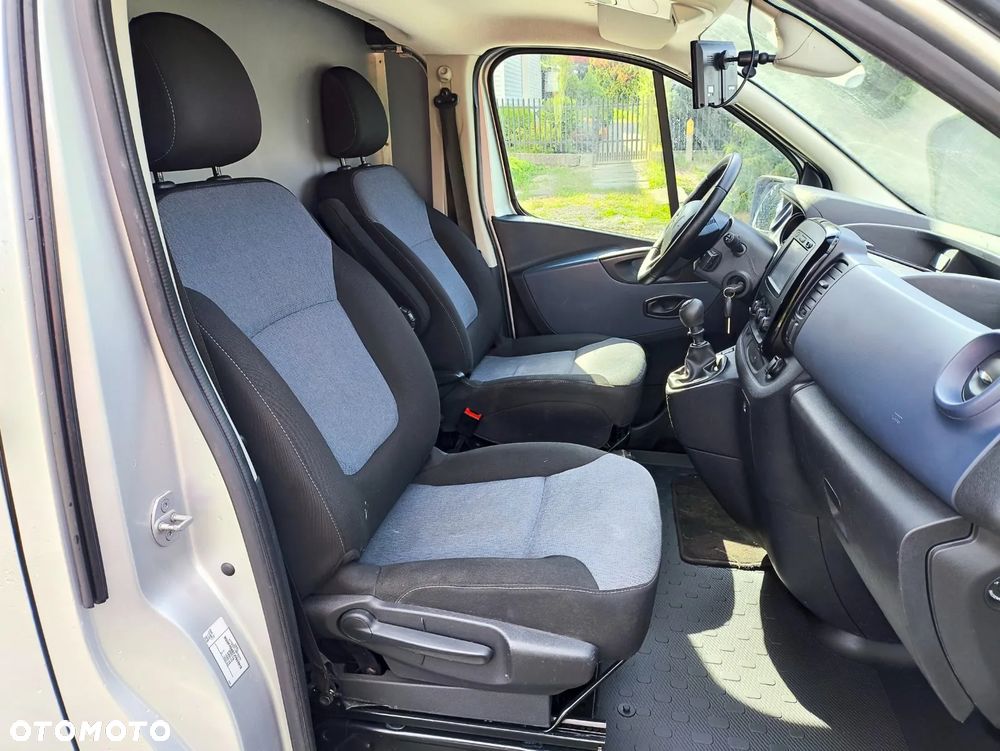 Opel VIVARO - 14
