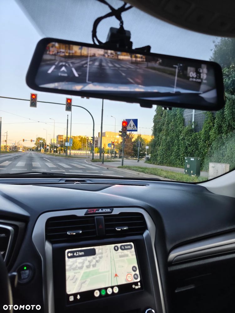 Ford Fusion - 15