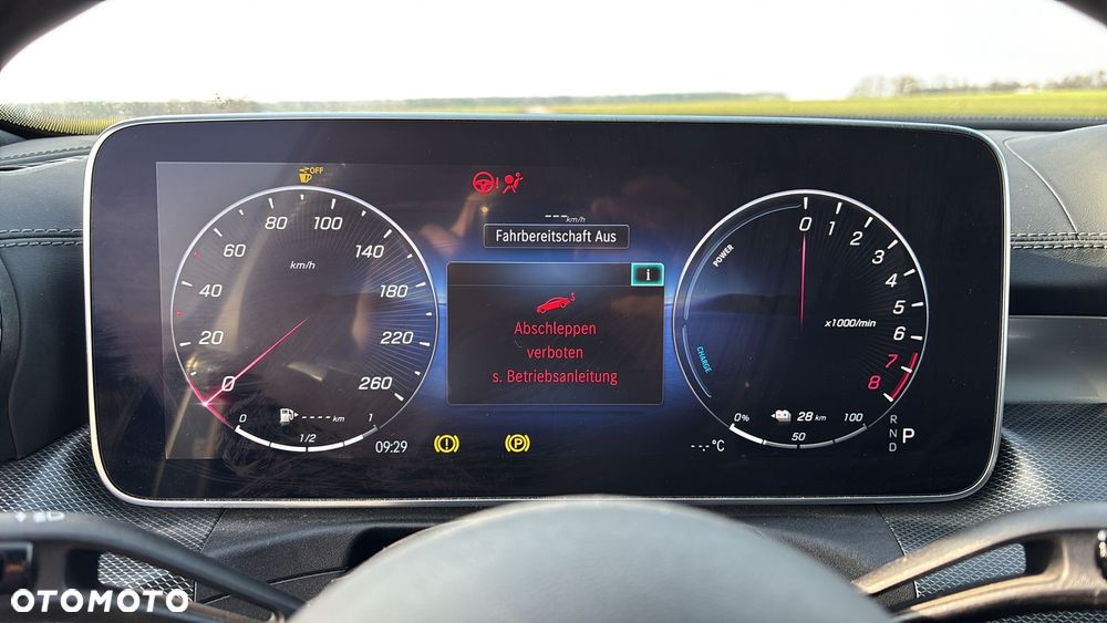 Mercedes-Benz Klasa C 300 e T 9G-TRONIC AMG Line Advanced - 30