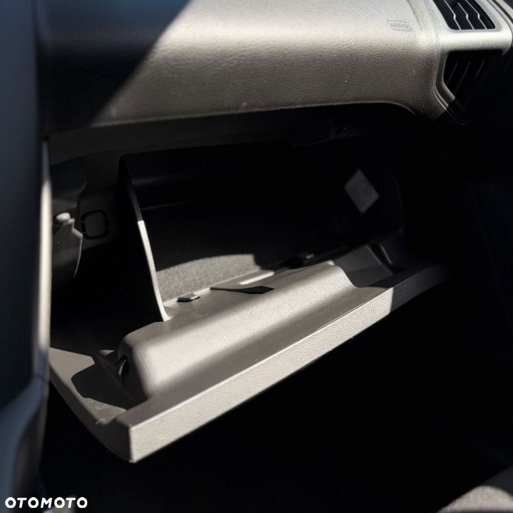 Ford Focus - 38