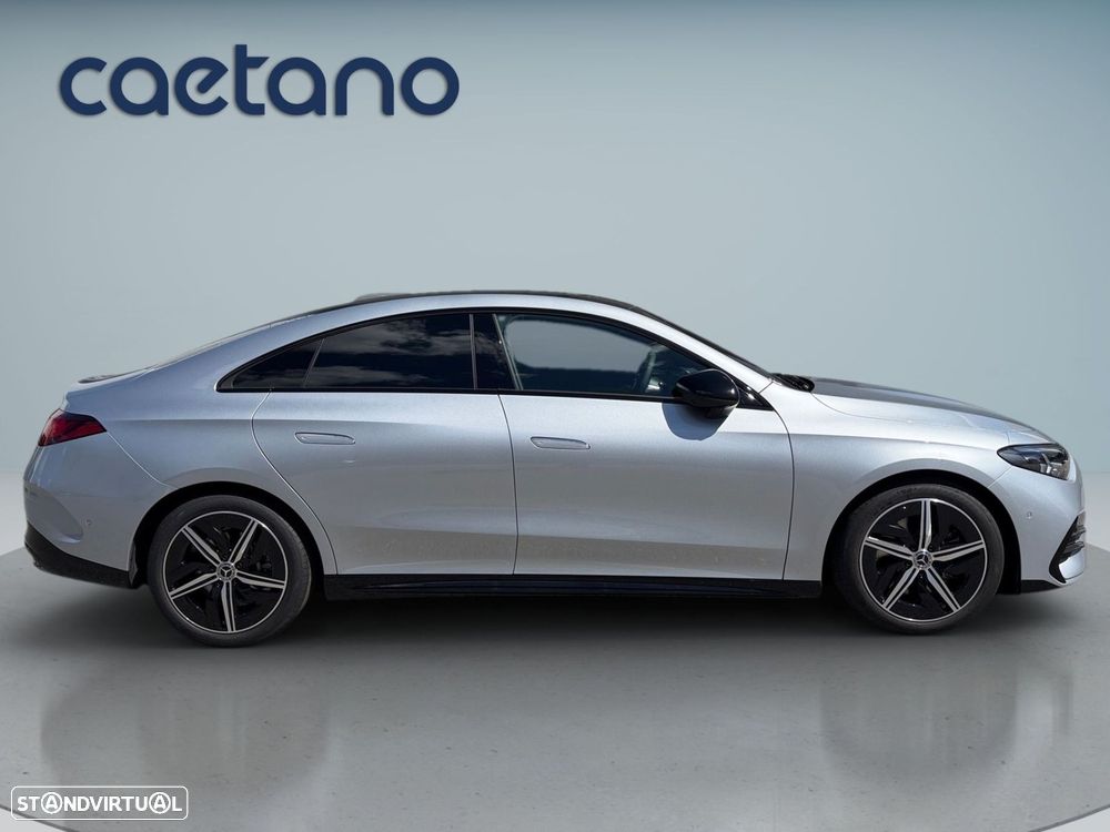 Mercedes-Benz CLA 220 - 8