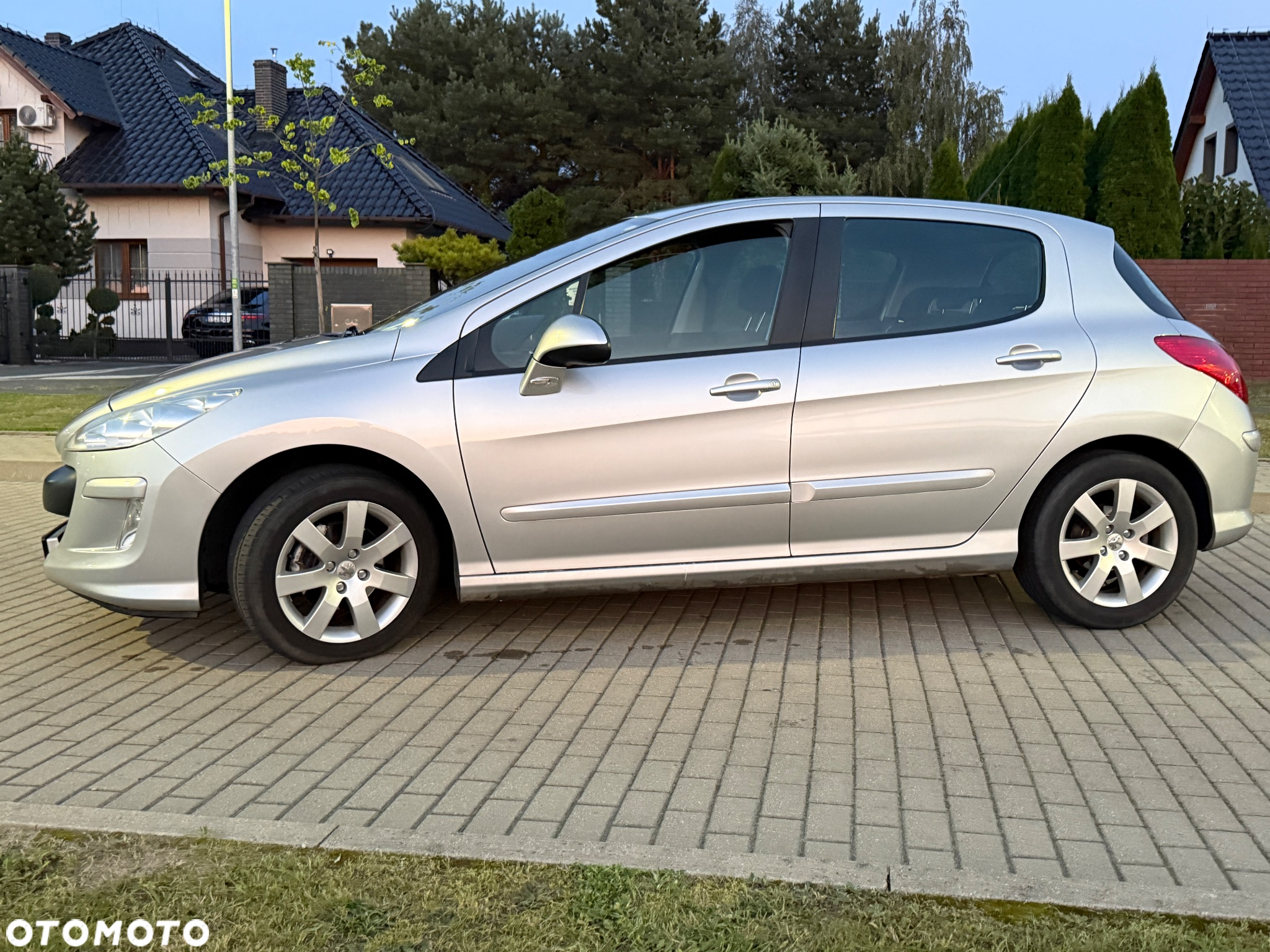 Peugeot 308 1.6 Premium - 11