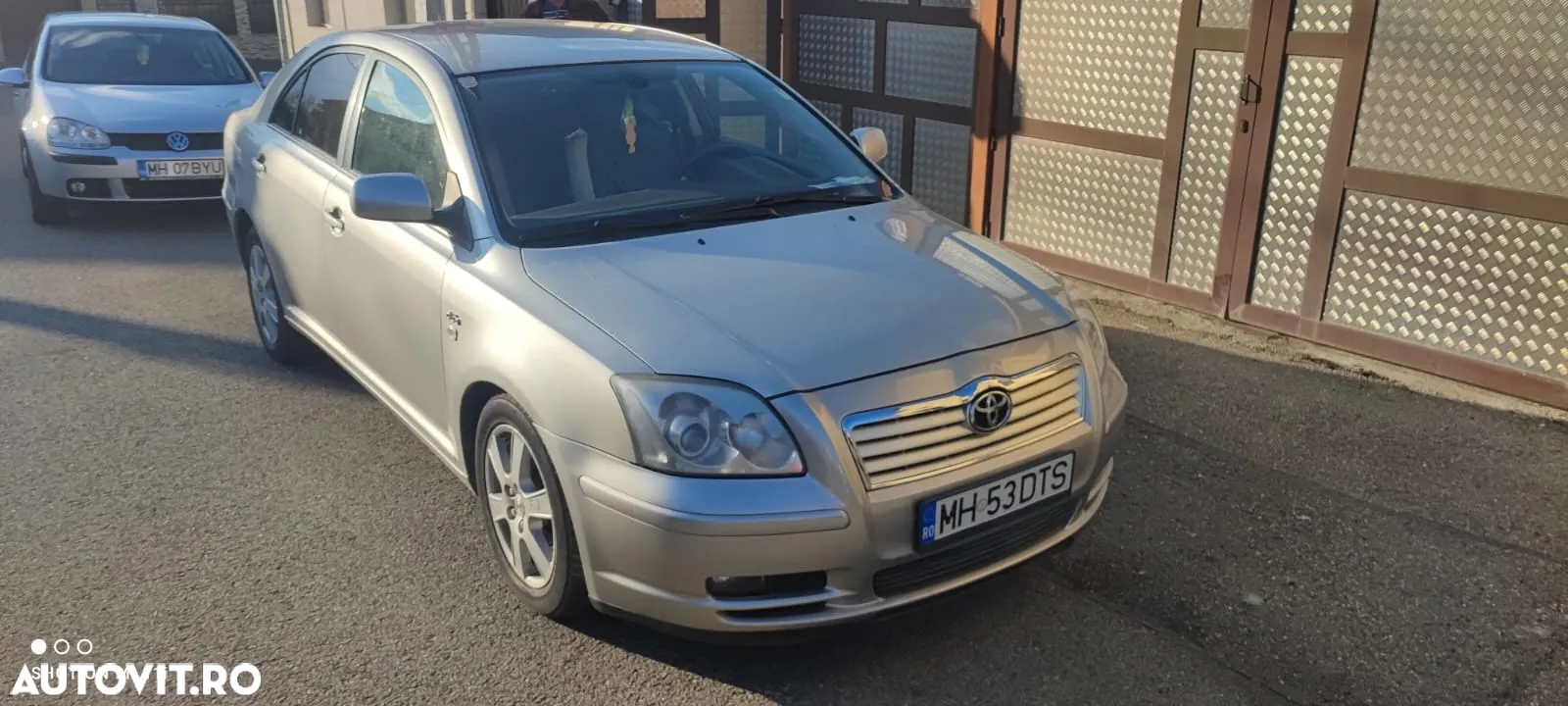 Toyota Avensis 2.0 D4D S/W Sol - 2