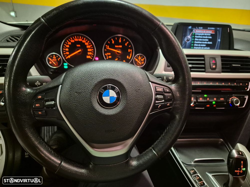 BMW 318 d Auto - 33