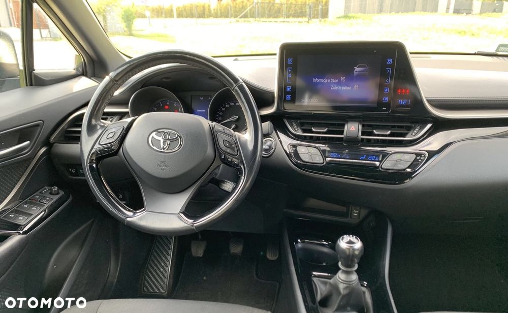 Toyota C-HR 1.2 Turbo Team Deutschland - 6
