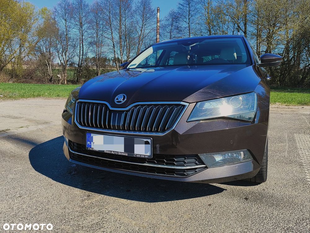 Skoda Superb 2.0 TDI Style - 3