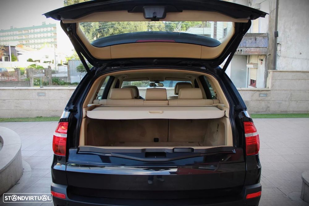 BMW X5 30 i xDrive - 32