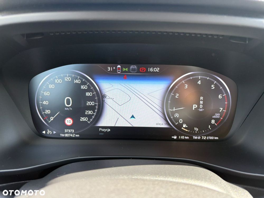 Volvo XC 40 T3 Momentum Pro - 13