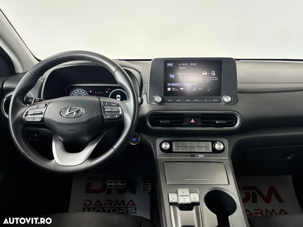 Hyundai KONA Select - 12