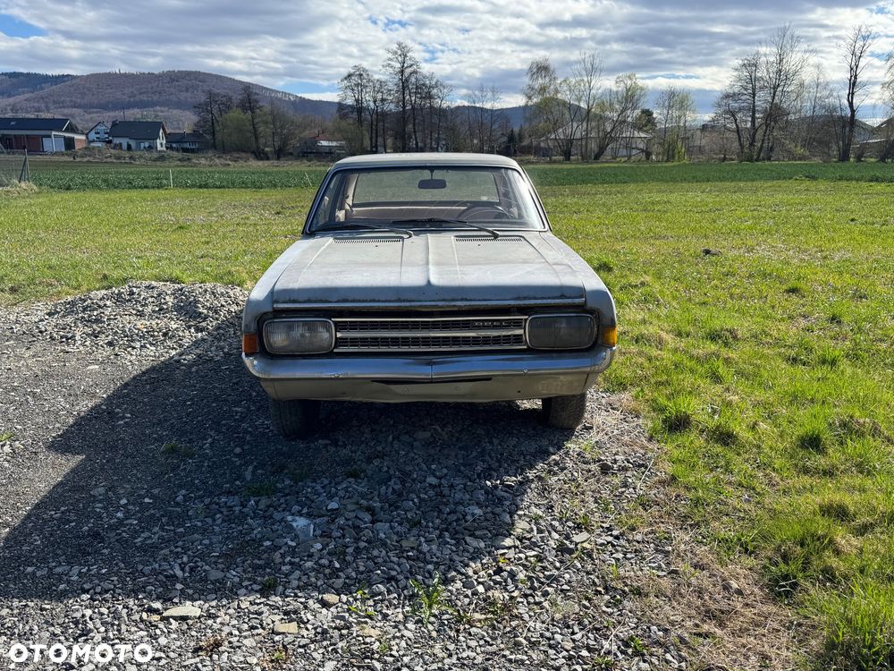 Opel Rekord - 2