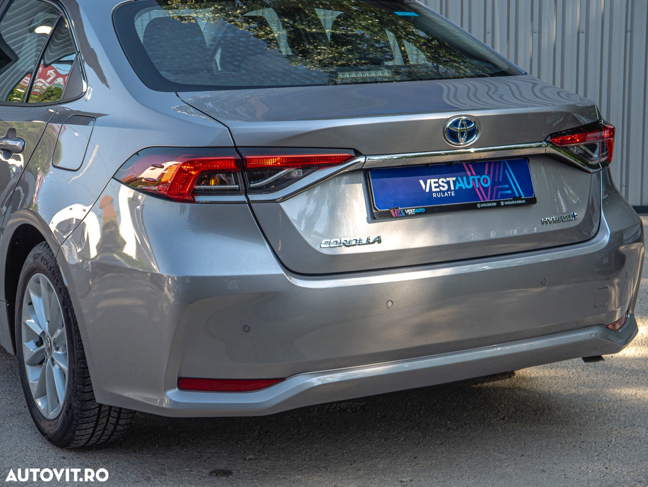 Toyota Corolla Sedan 1.8 HEV Business - 33