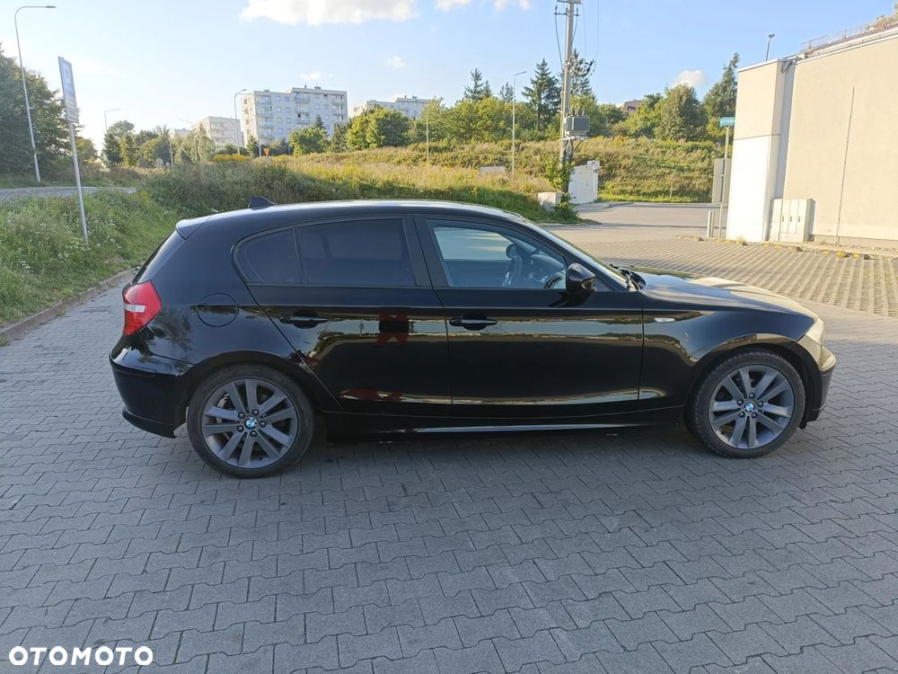 BMW Seria 1 116d DPF - 8
