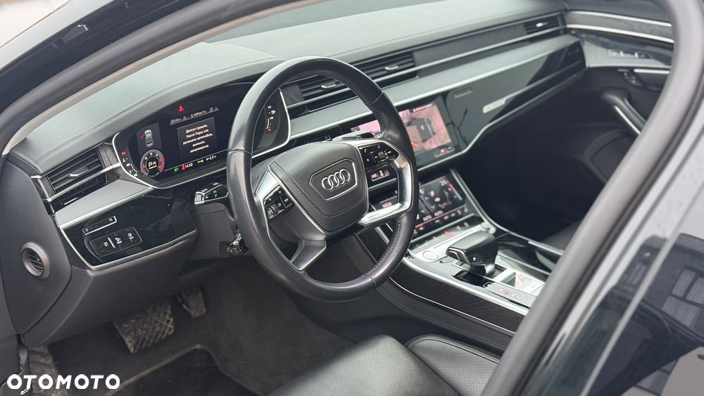 Audi A8 - 13