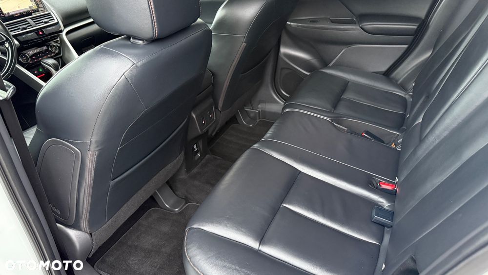 Mitsubishi Eclipse Cross - 24