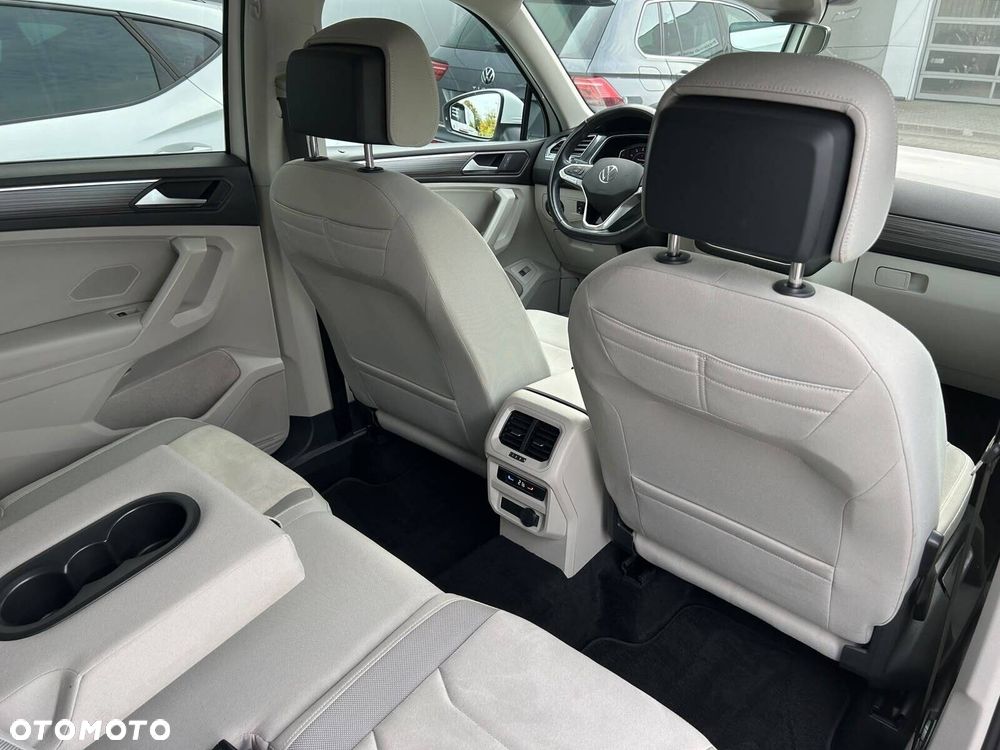 Volkswagen Tiguan 2.0 TSI 4Mot Elegance DSG - 10