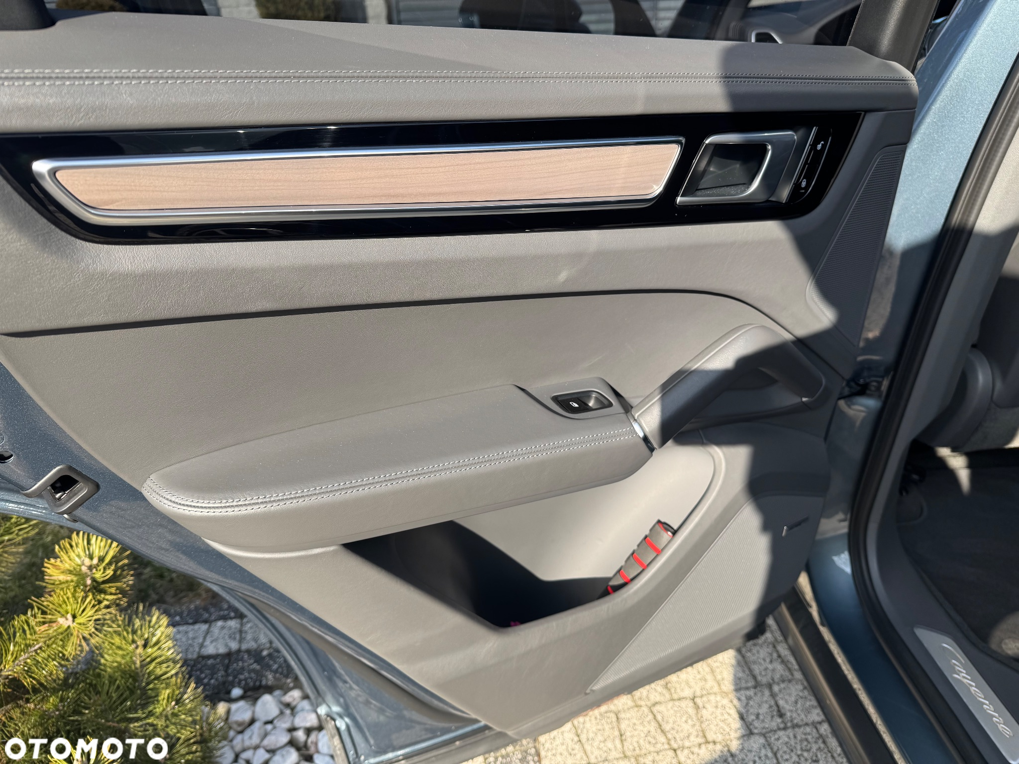 Porsche Cayenne S - 11