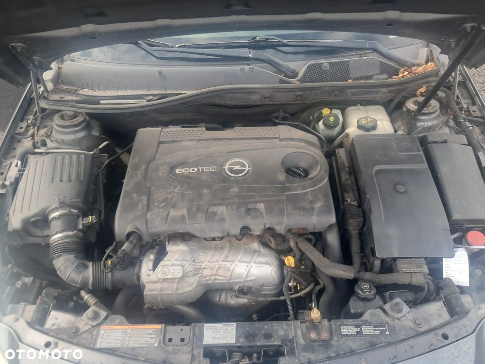 OPEL INSIGNIA A KOMBI 2010 2.0 CDTI KOD LAK: Z177 - 15