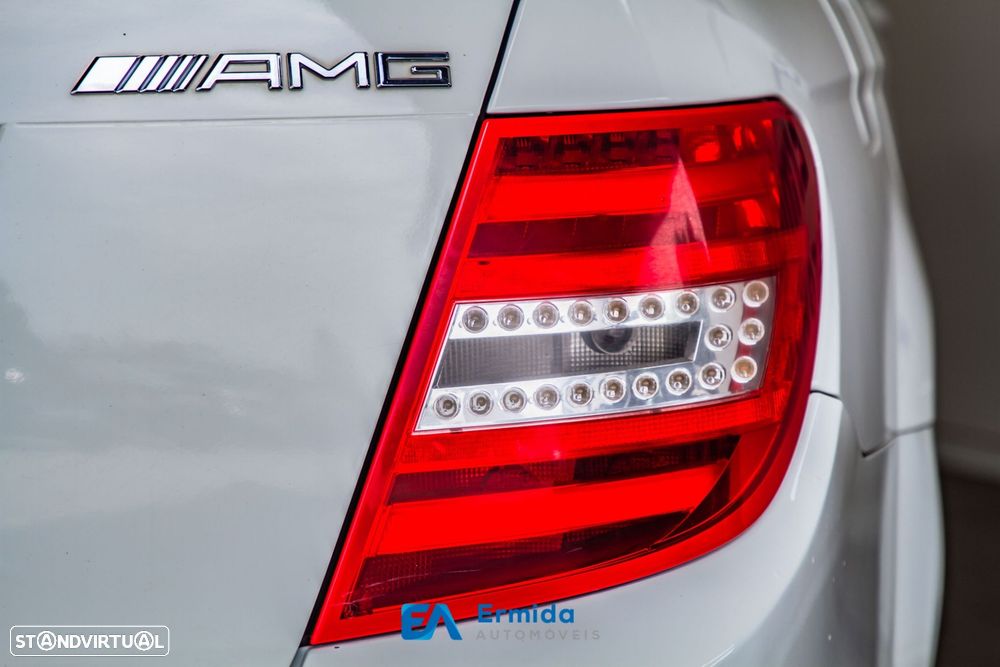 Mercedes-Benz C 220 CDi Avantgarde BlueEfficiency - 11