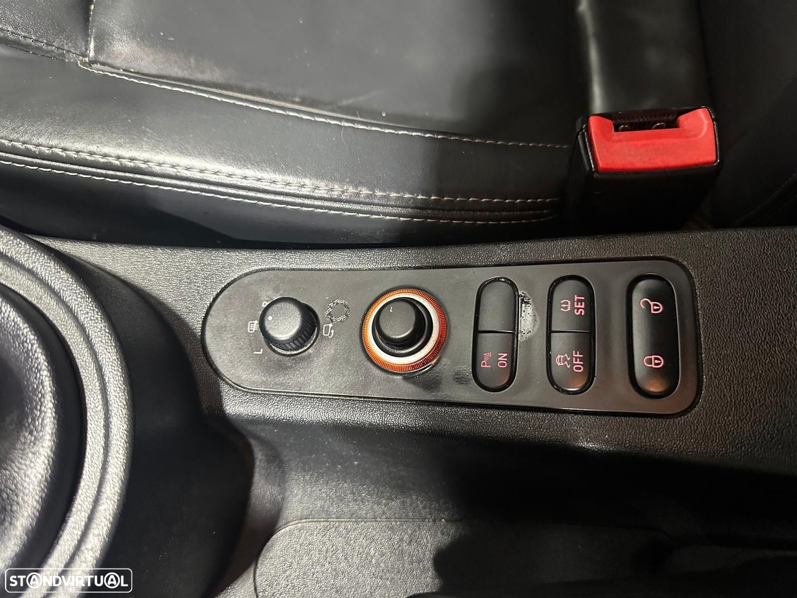 SEAT Leon 2.0 TDI FR DPF - 41