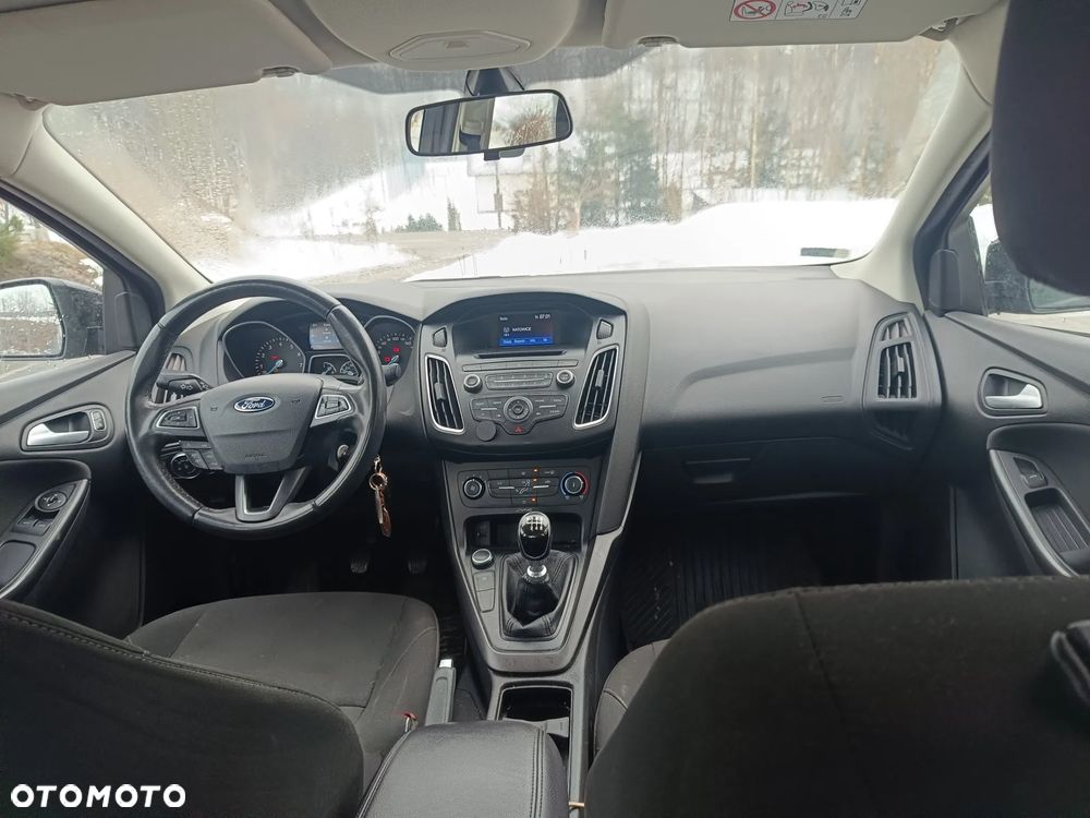 Ford Focus 1.5 EcoBoost Trend ASS - 5