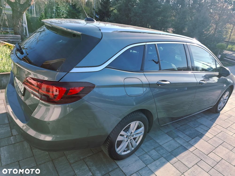 Opel Astra 1.6 D Automatik Start/Stop Business - 28