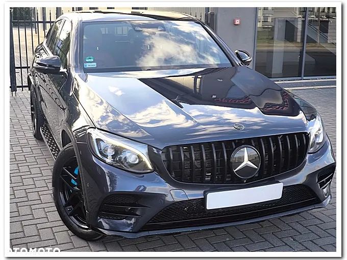 Mercedes-Benz GLC - 12