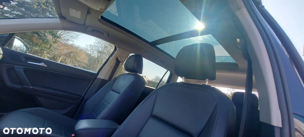 Volkswagen Tiguan Allspace - 16