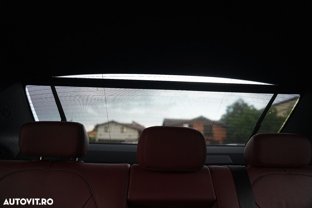 Mercedes-Benz C 300 e 4MATIC 9G-TRONIC AMG Line - 20