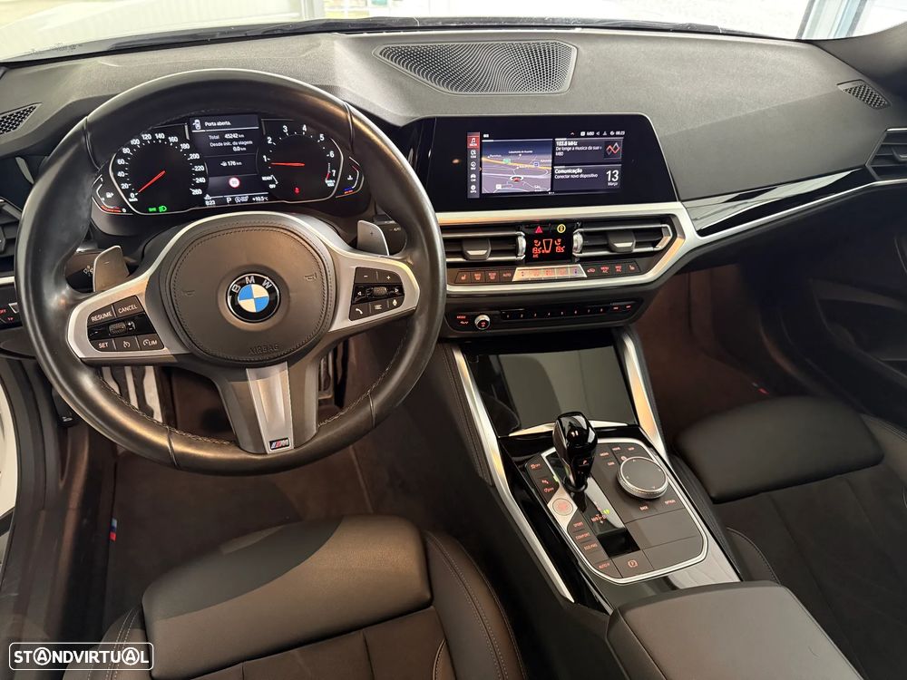 BMW M240i xDrive Auto - 4