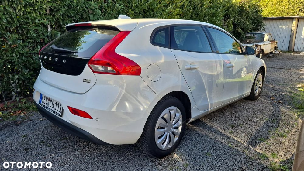 Volvo V40 2015 photo 4