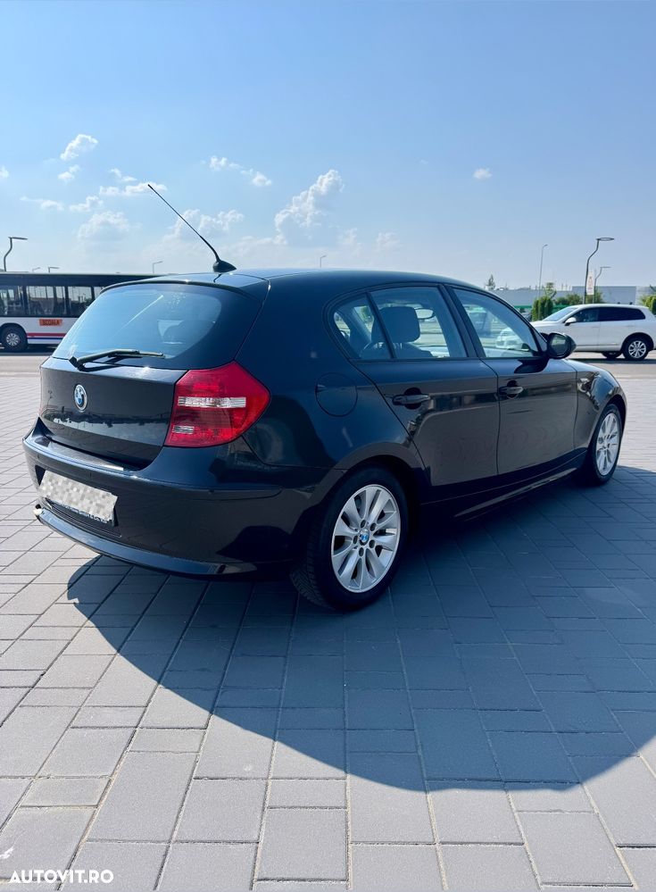 BMW Seria 1 118d - 6